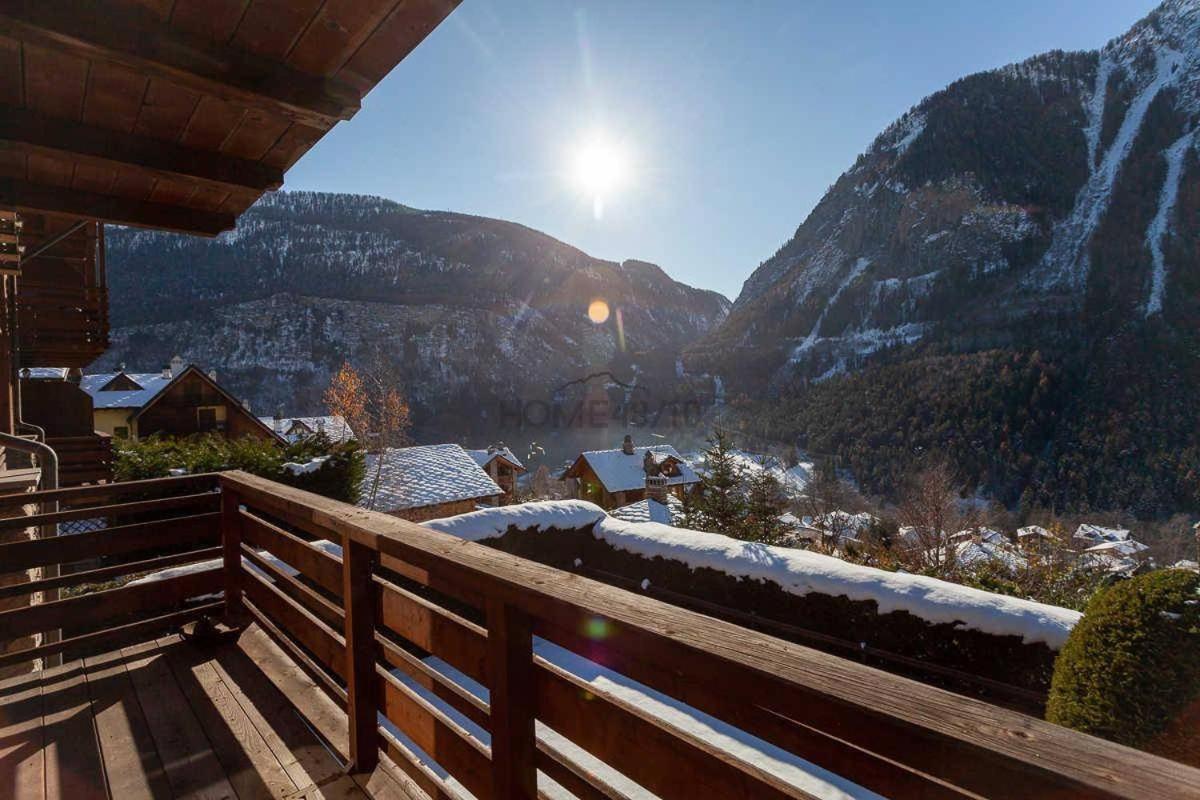 Courmayeur~Navetta Gratuita Per Il Centro+Impianti Exterior foto